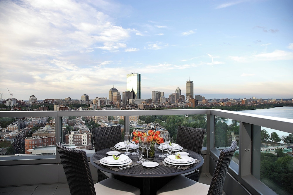 Presidential Suite, 1 Bedroom, City View (Ebersol)