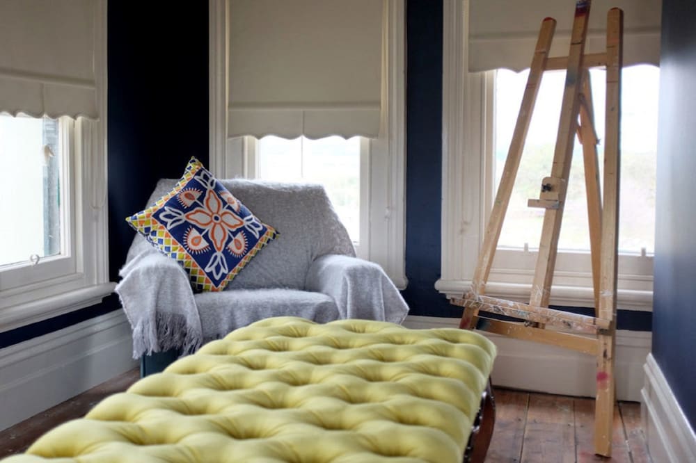 Tower Suite - Photo 1