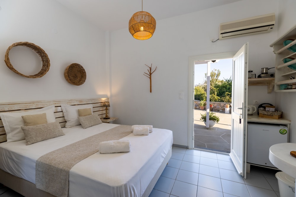 Standard Double or Twin Room, Garden View photo 1