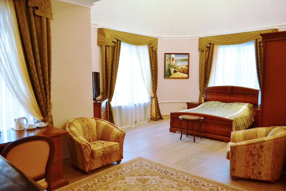 Junior Double Room