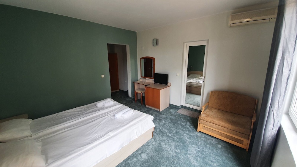 Comfort Triple Room photo 1
