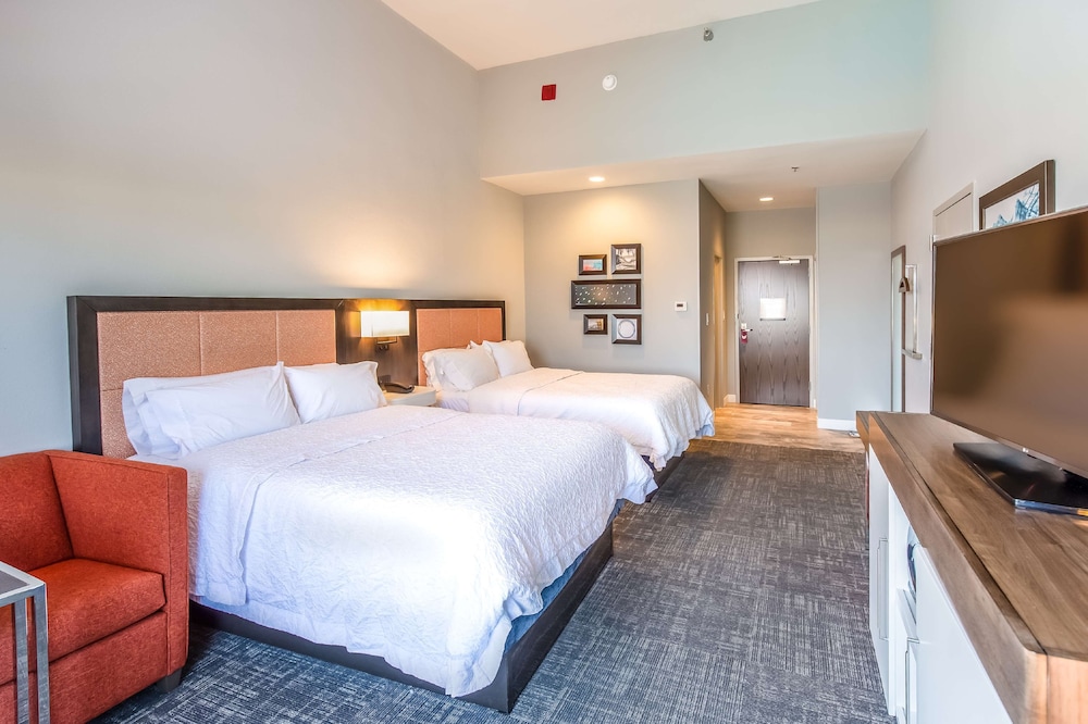 Two Queen Beds, Gulf View, 1st Floor, No Patio, Non-Smoking - Photo 3