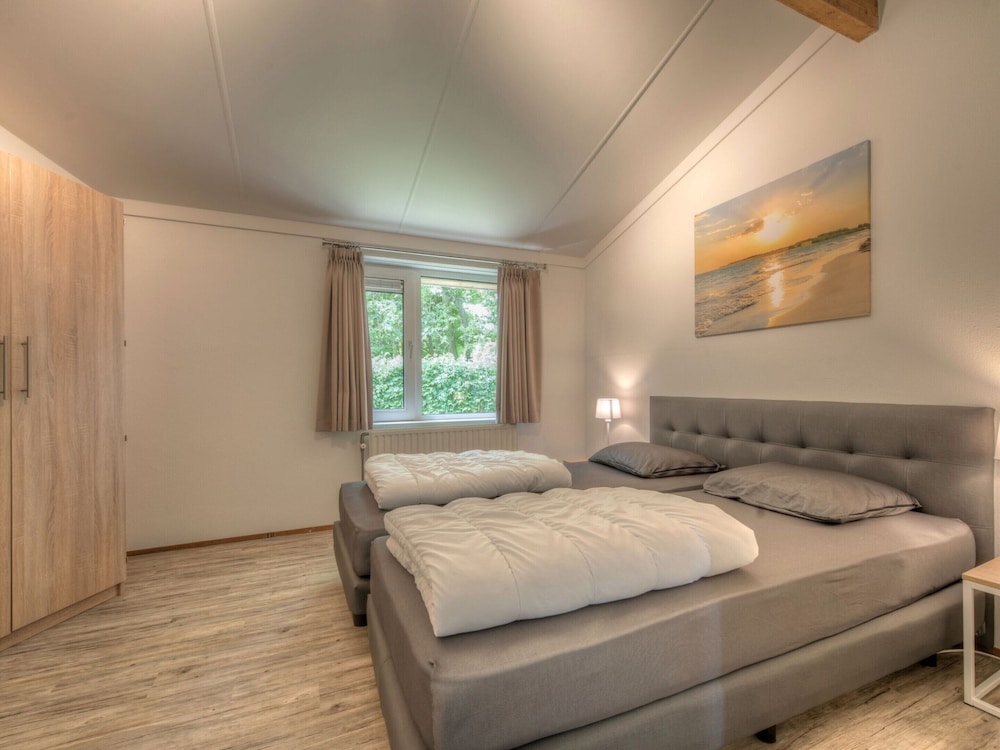 Bungalow photo 3