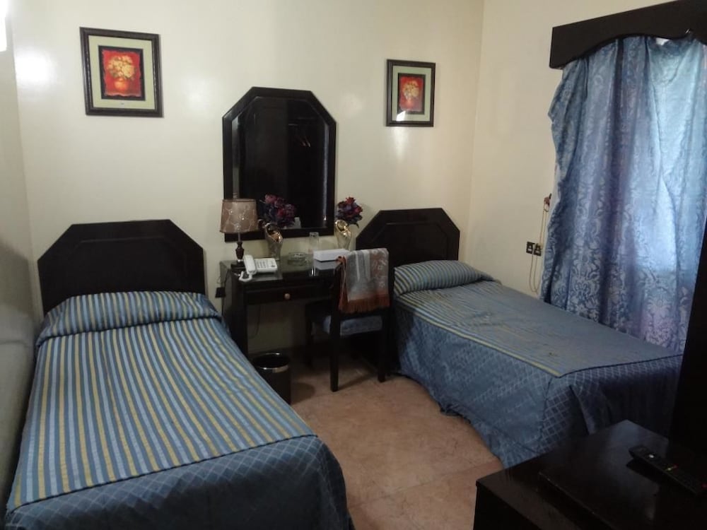 Standard Double or Twin Room photo 3