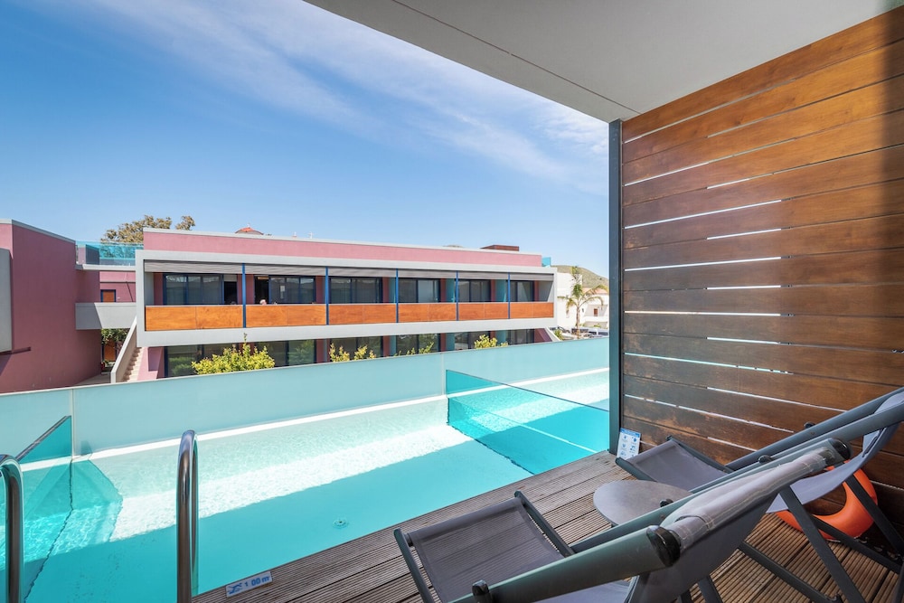 Double Room, Private Pool - Photo 7