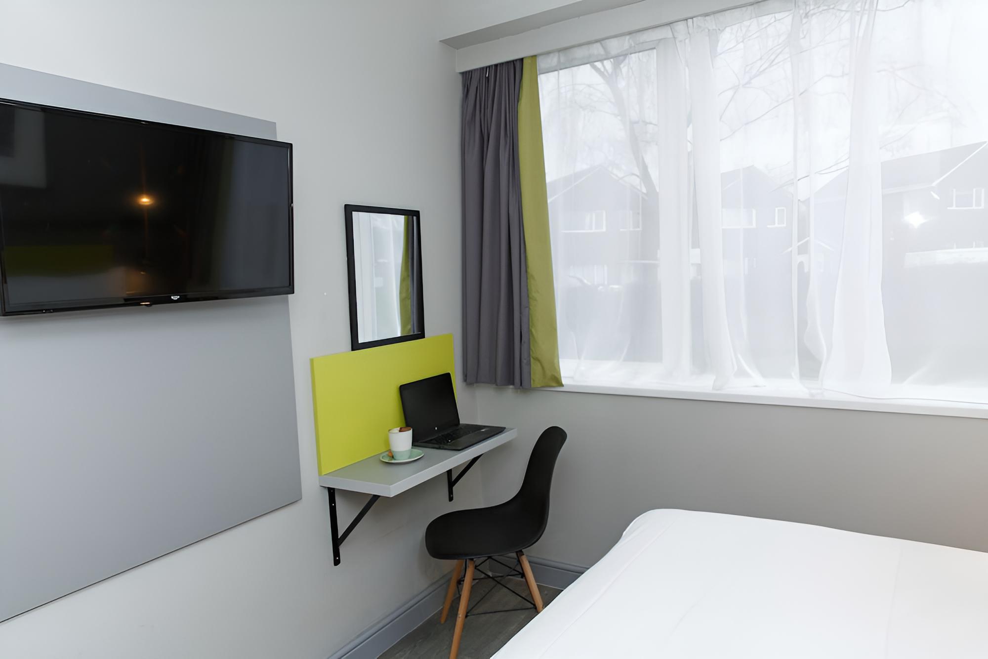 Standard Double Room photo 3