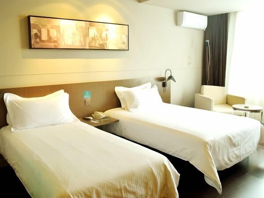 Business Room, 2 Double Beds, Non Smoking photo 1