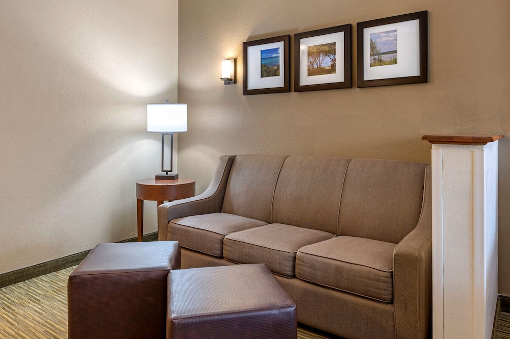Suite, Non Smoking photo 3