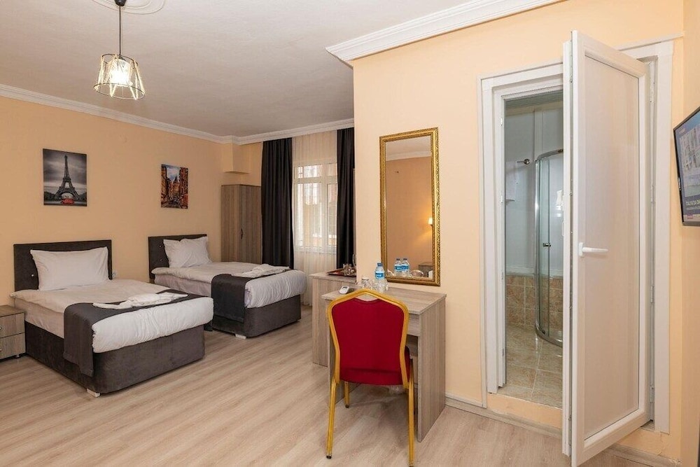 Standard Quadruple Room photo 3