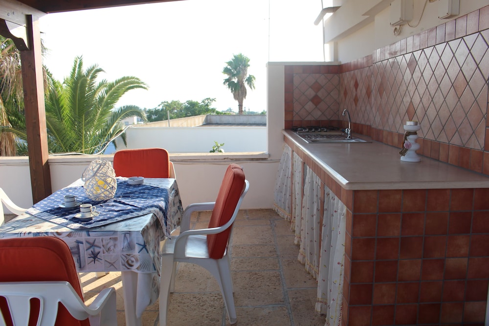 Studio, Partial Sea View photo 3
