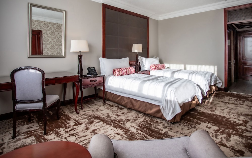 Luxury Twin Room photo 2