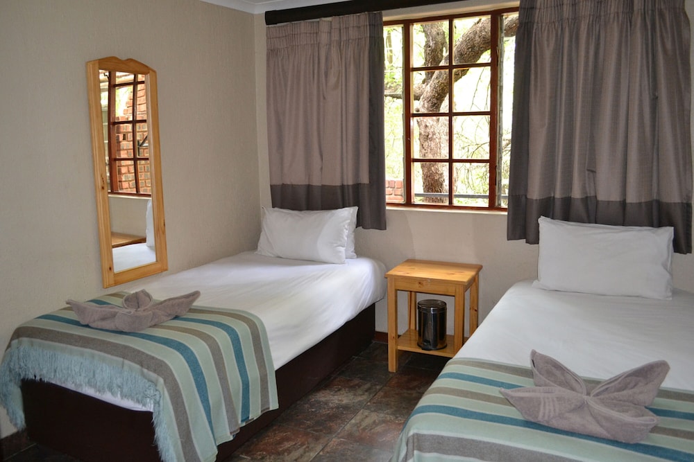 Two Bedroom Chalet With Patio photo 2