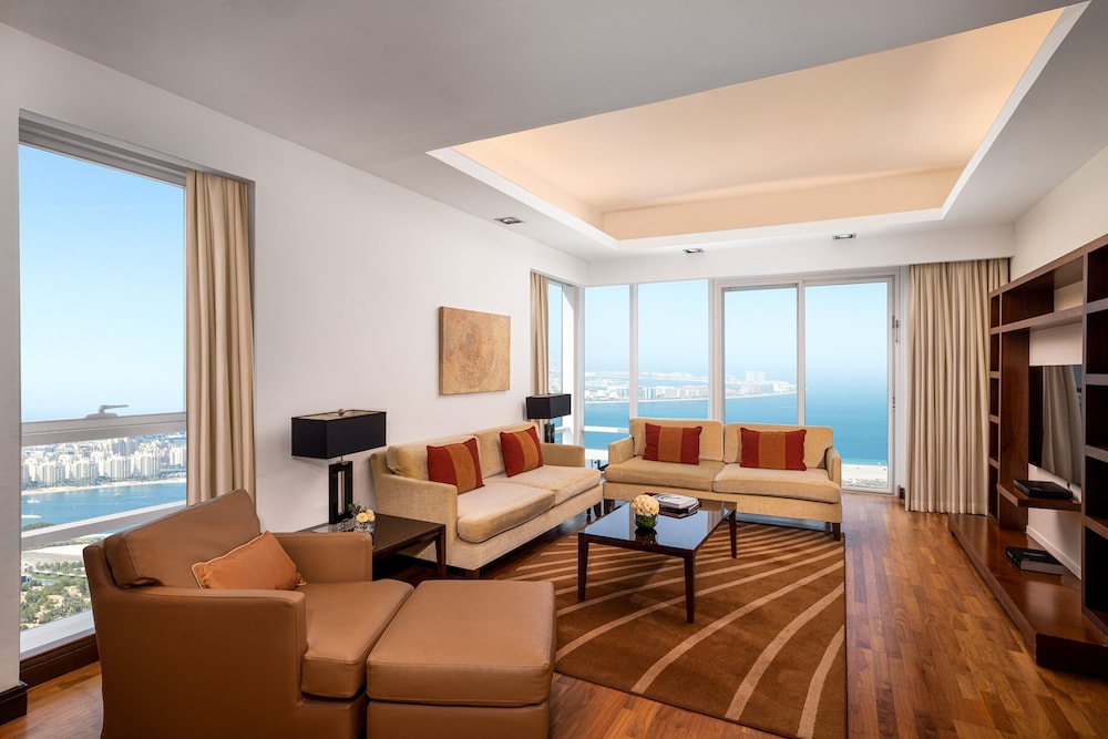 Premier Apartment Two Bedroom Sea View - Complimentary Transfer to Mall of the Emirates & Jumeirah B photo 2