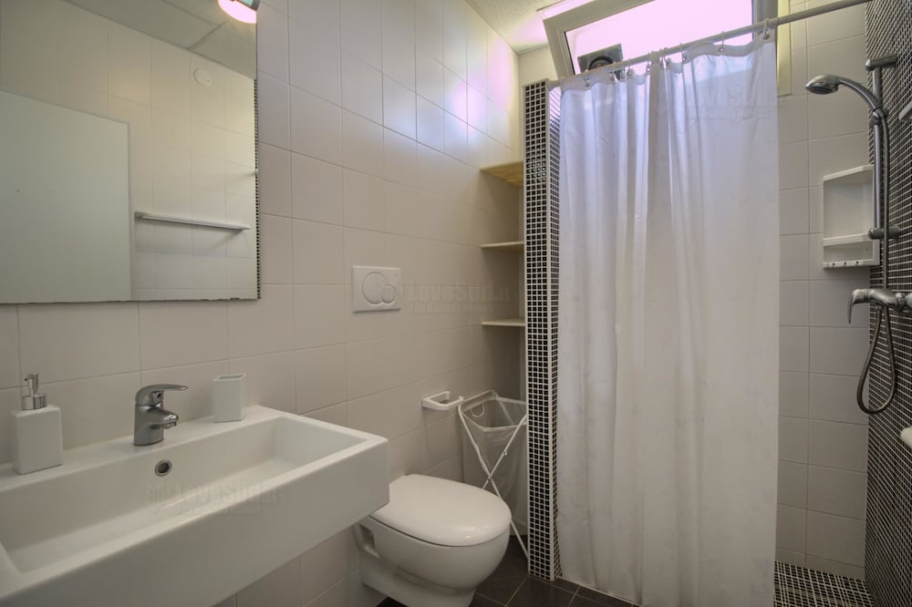 Apartment (1 Bedroom) photo 2