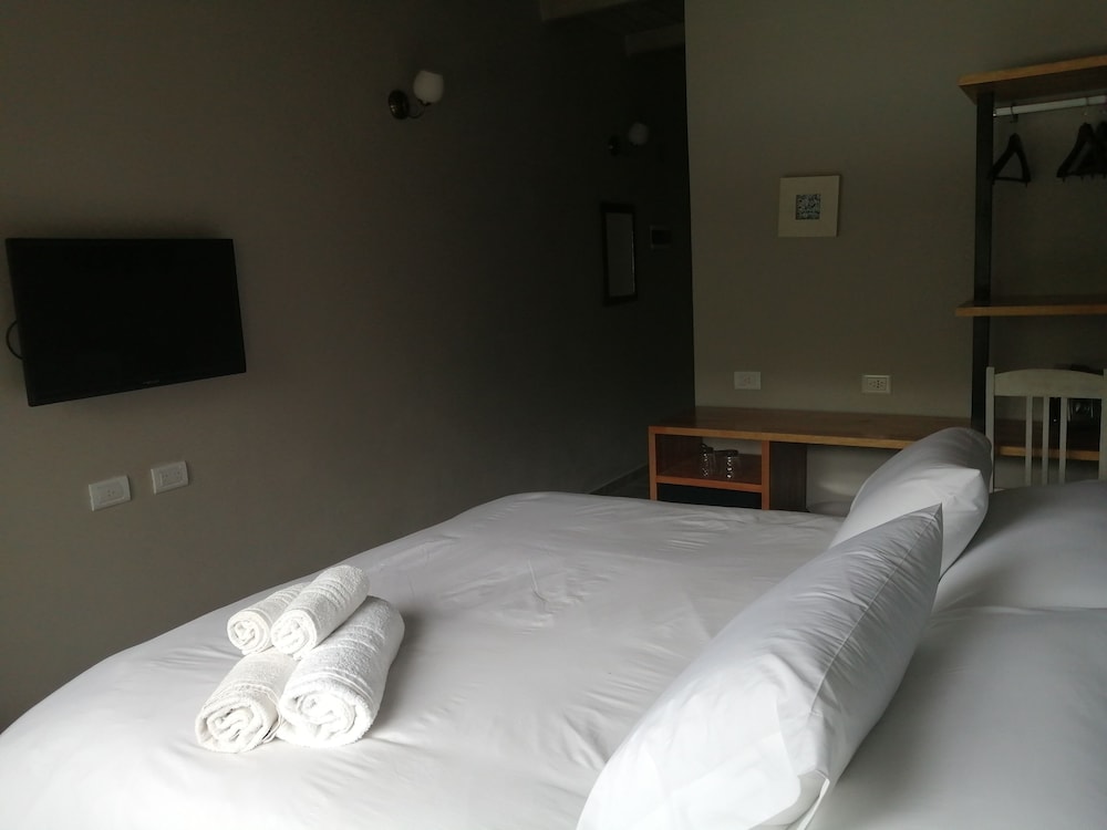 Standard Room, Pool View photo 3