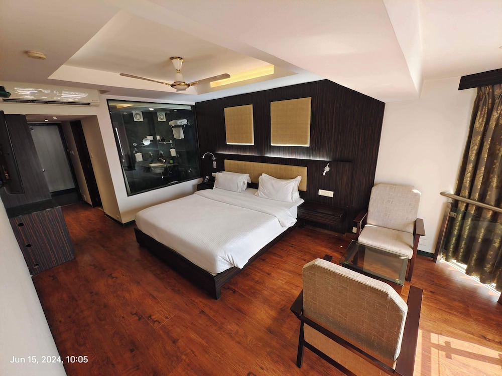 Club Room - Photo 5