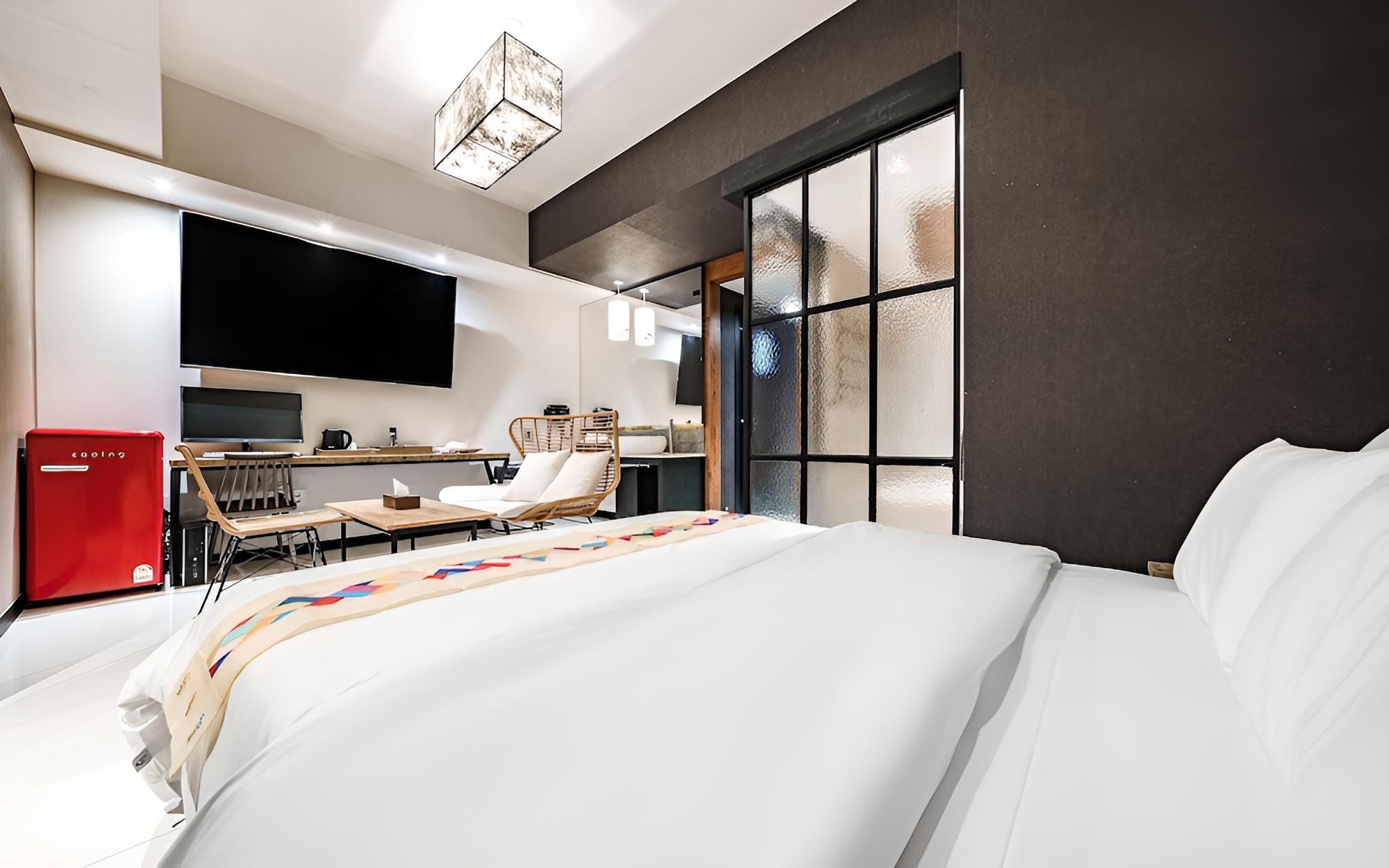 Room (VIP (75TV Netflix/TVing/Disney viewin) photo 1