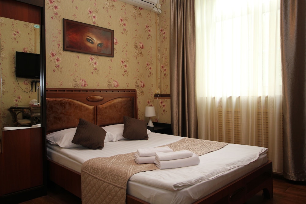Economy Double Room