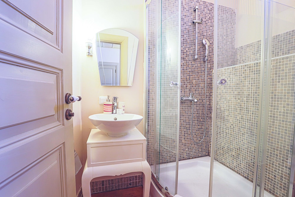 Standard Single Room photo 2