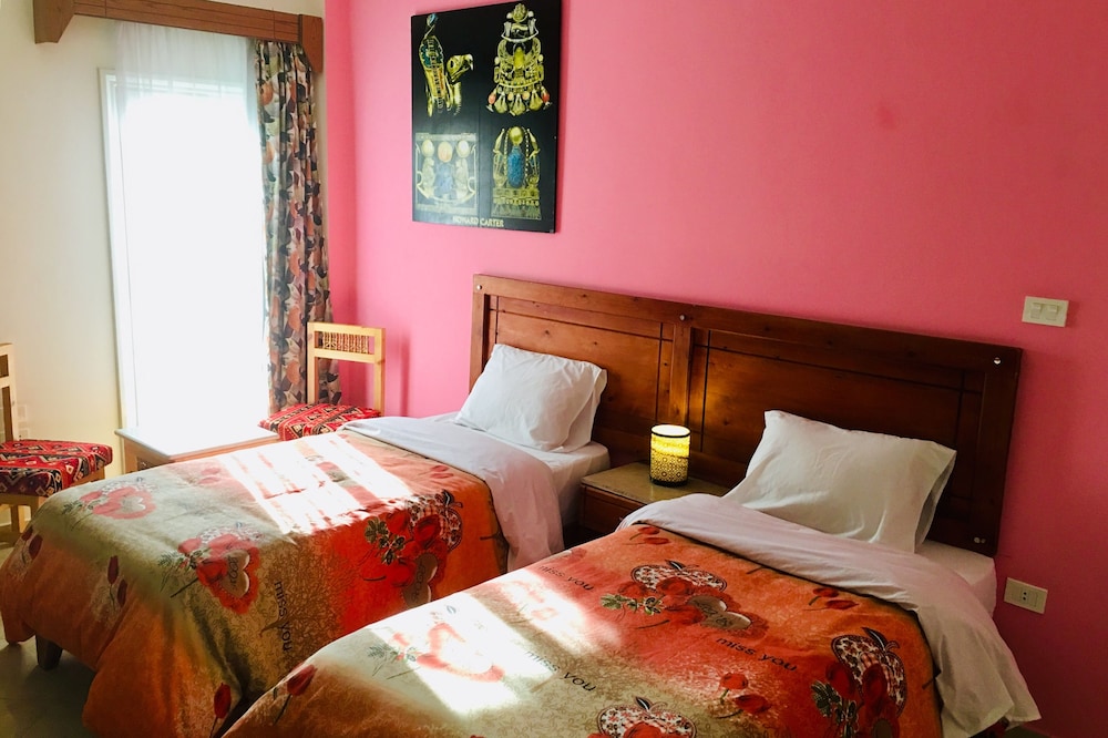 Howards Classic Double or Twin Room photo 1