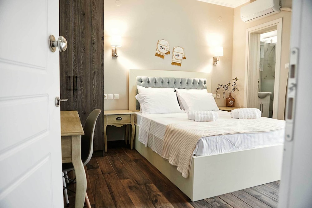Comfort Double Room, Courtyard View