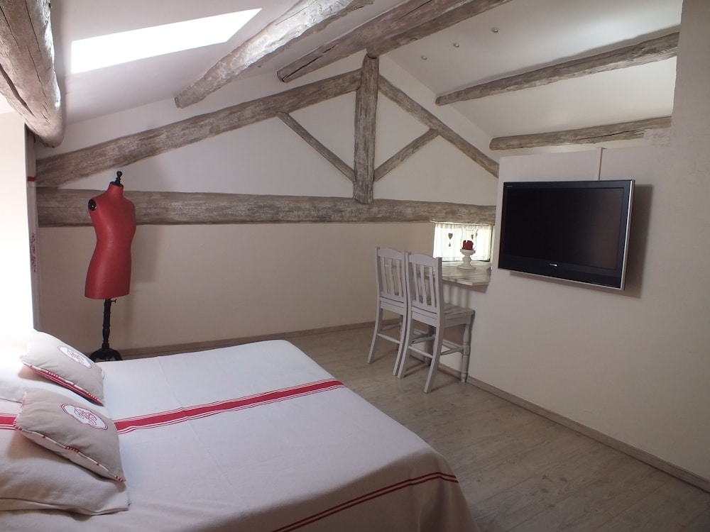 Family Room (Brin De Garance) photo 2