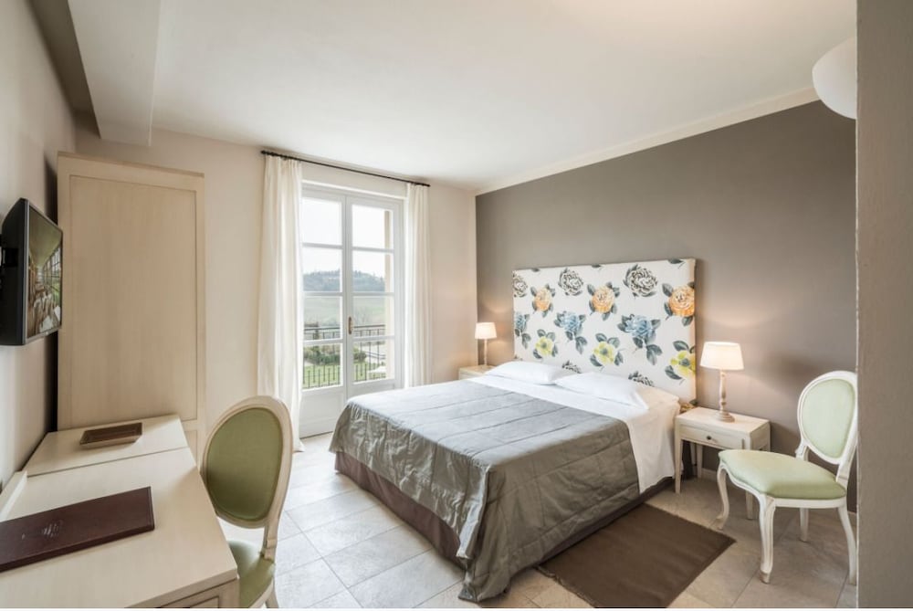 Superior Double Room, Balcony photo 1