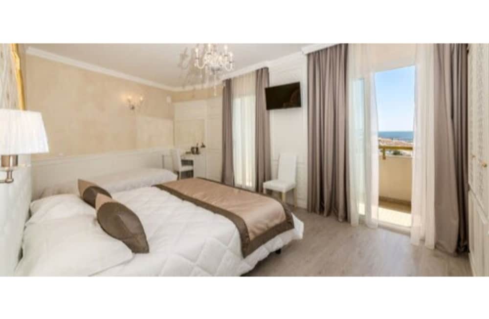 Double Room, Partial Sea View (Charme) photo 3