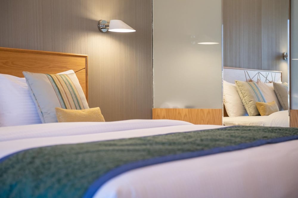Luxury Suite photo 1