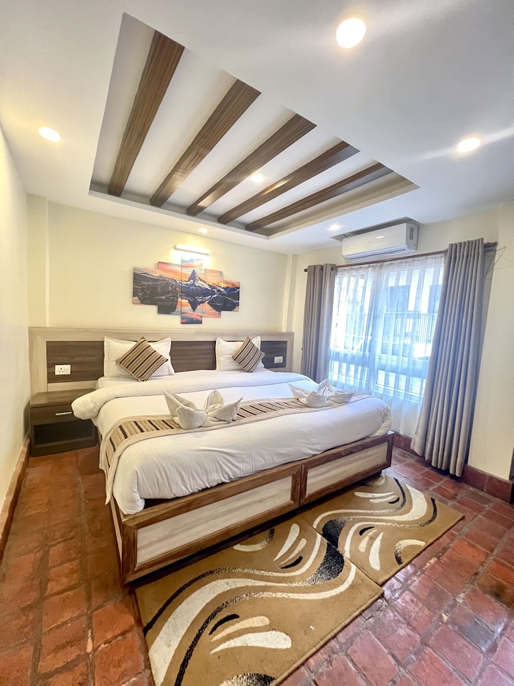 Deluxe Double Room, 1 Bedroom - Photo 1