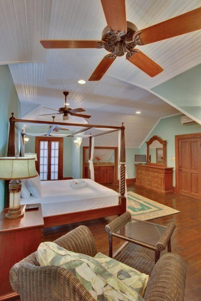 Executive Suite photo 3