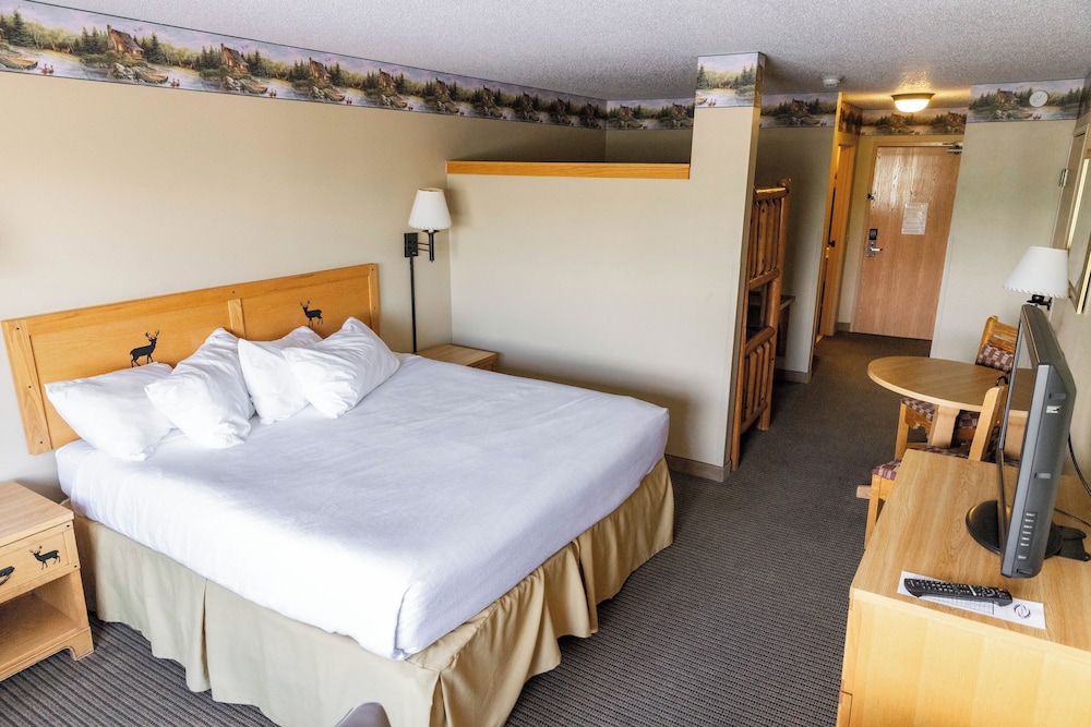 Signature Studio Suite photo 1