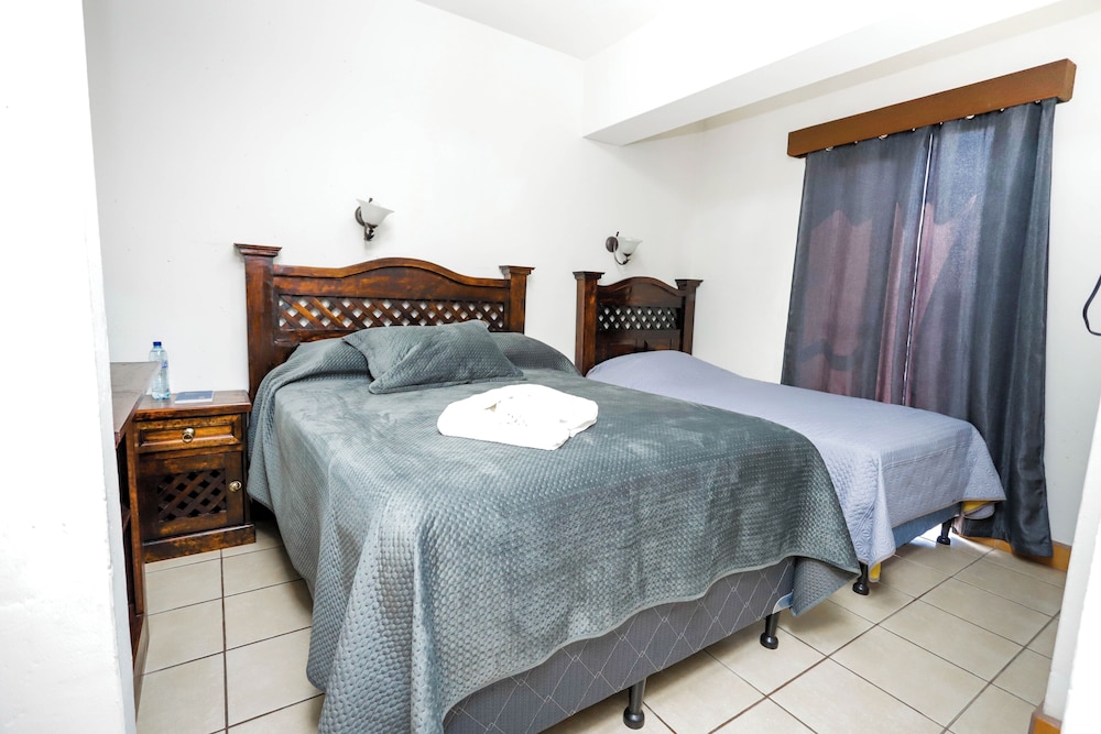 Classic Triple Room