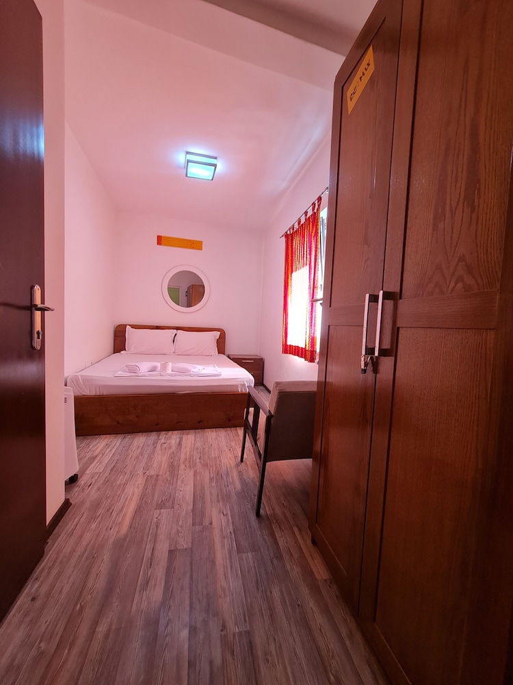 Basic Double Room photo 1