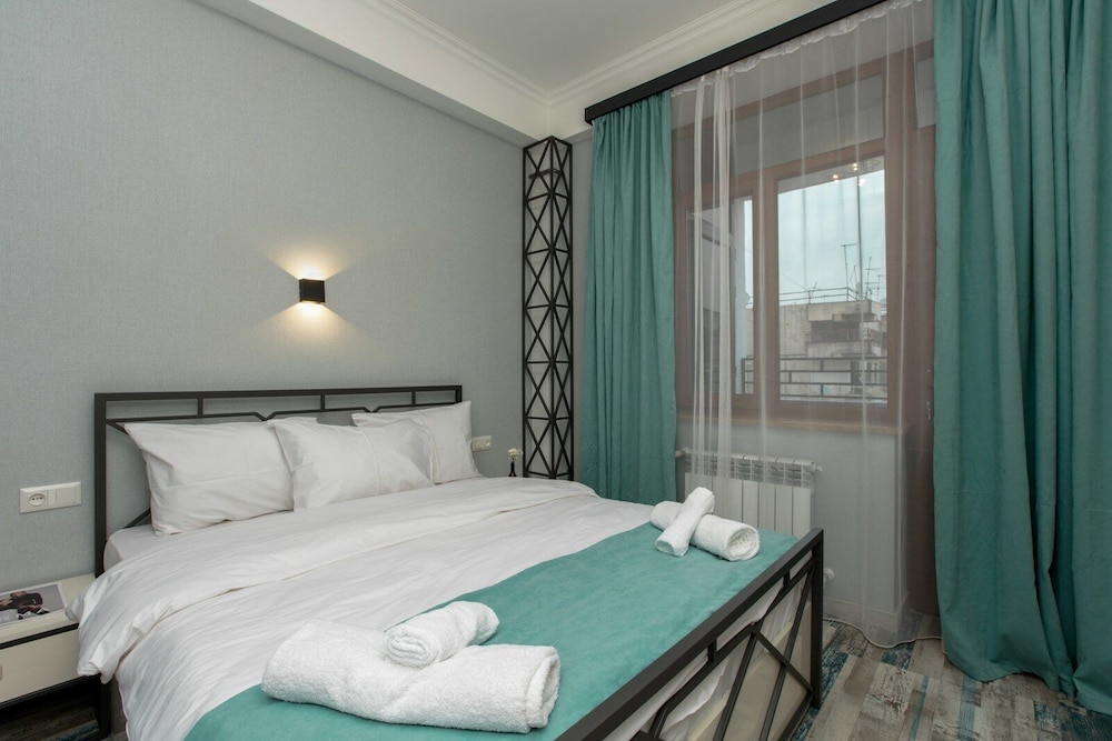 Superior Apartment