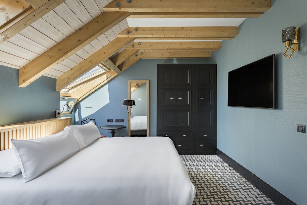 Room (Atico) - Photo 2