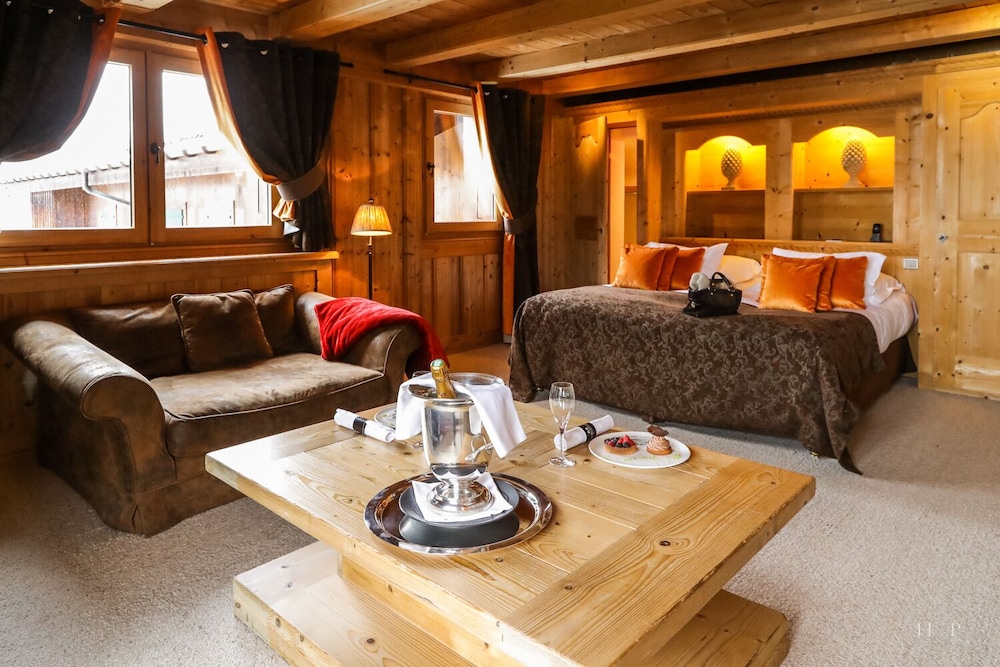 Luxury Room