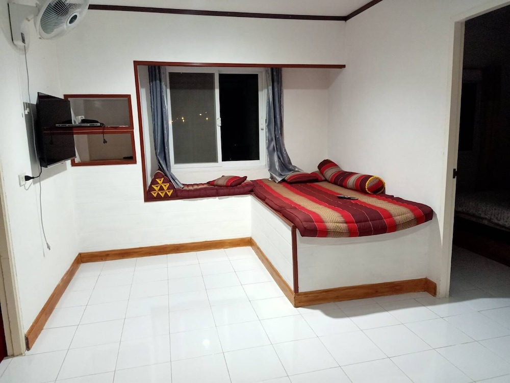 Family House, 3 Bedrooms photo 3