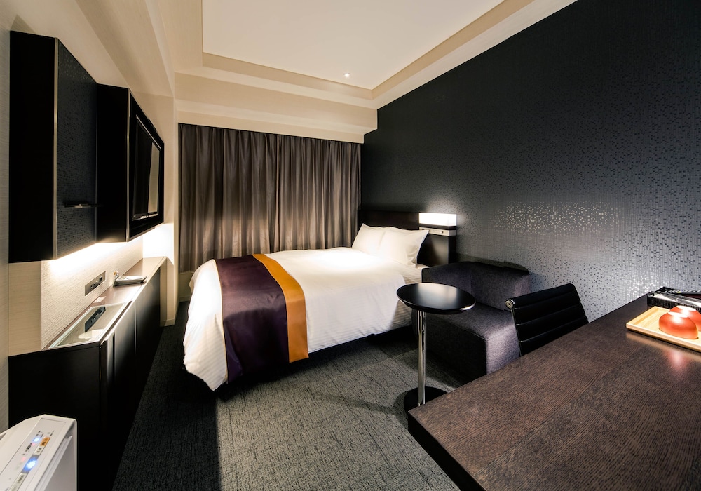 Superior Double Room, Non Smoking (Single Use) - Photo 1