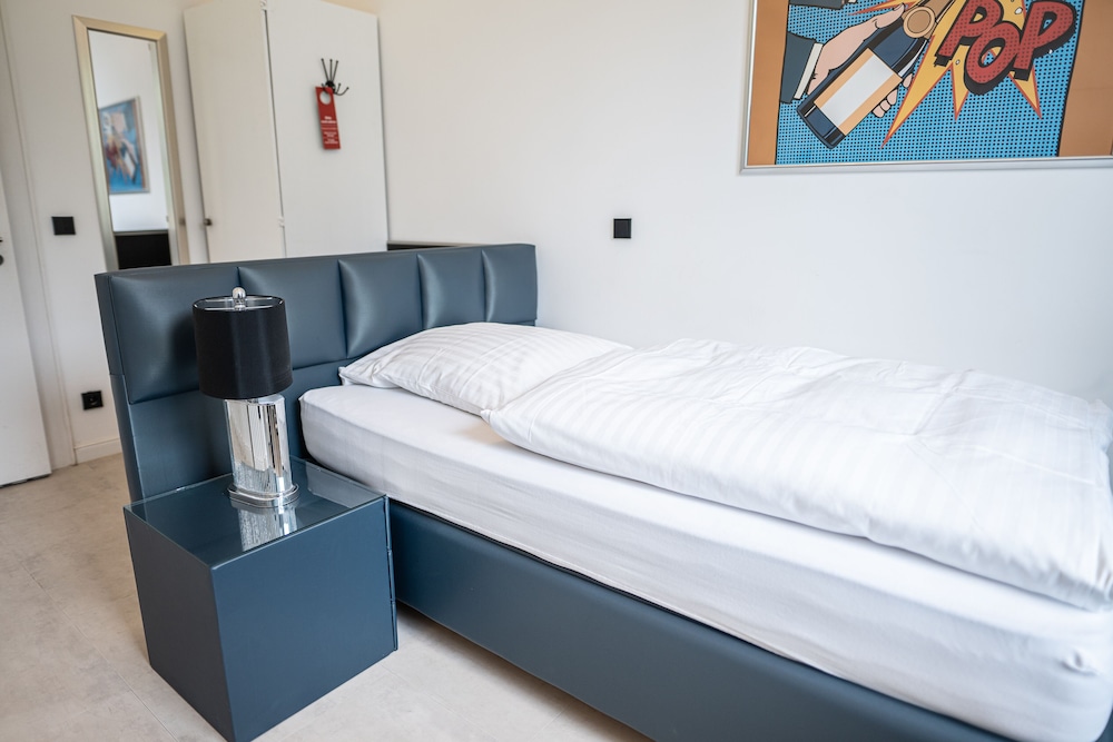 Comfort Single Room