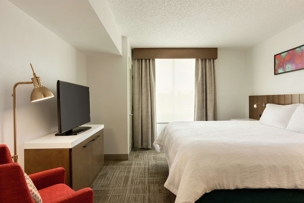 Junior Suite, 1 King Bed - Photo 2