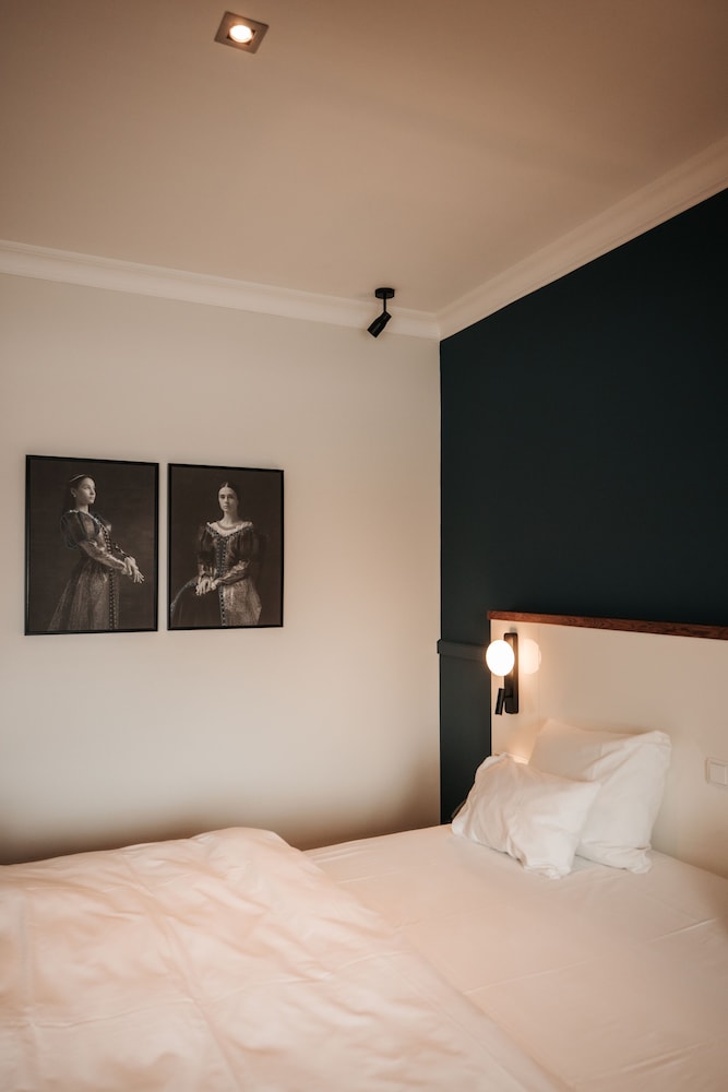 Junior Suite - Photo 12