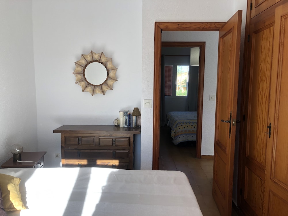 Apartamento, 2 habitaciones, vista a la piscina