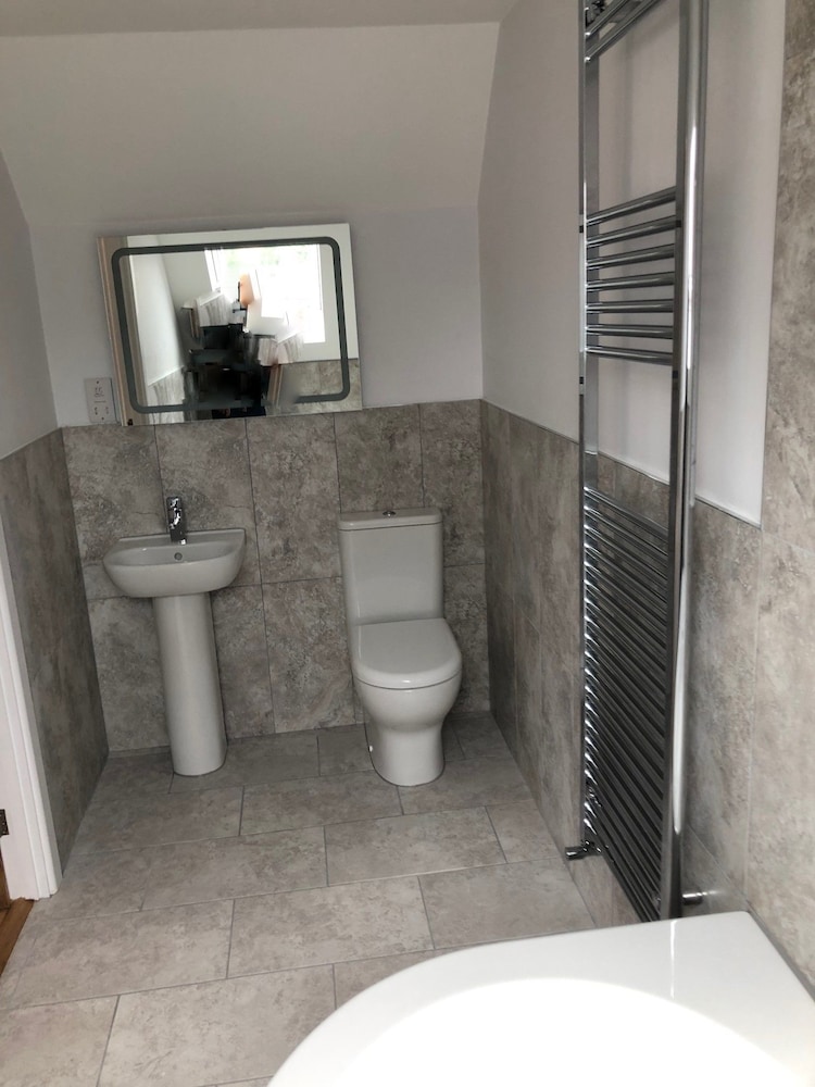 Apartment, Accessible, Ensuite (Double Storey Two bedroom) - Photo 13