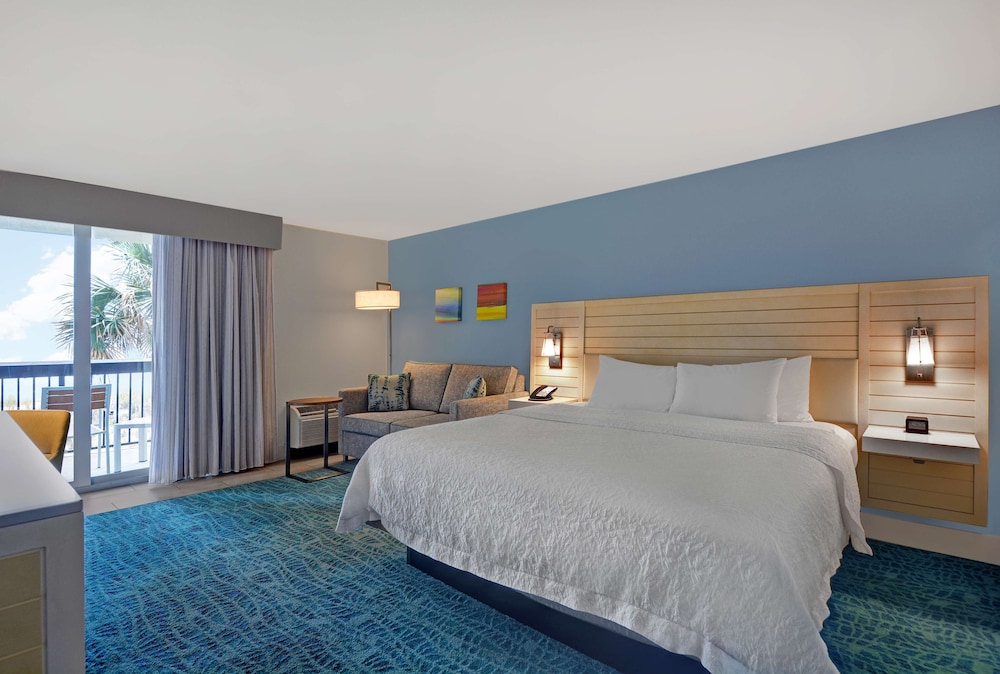 Room, 1 King Bed, Accessible - Photo 2