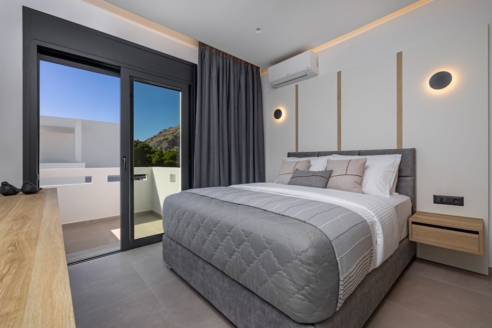 Luxury Villa, 4 Bedrooms, Private Pool, Pool View