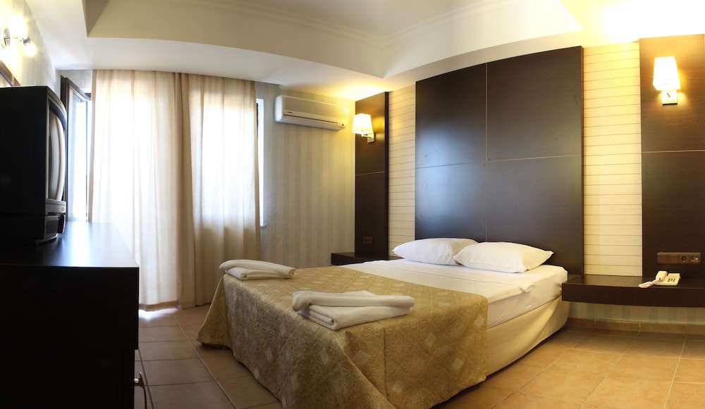 Standard Room photo 1