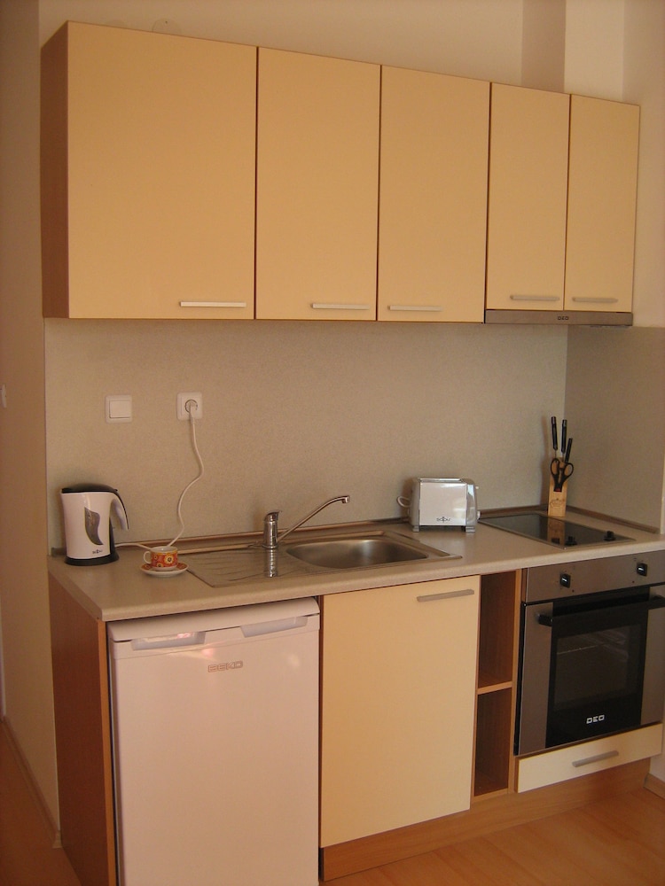 Family Apartment photo 3