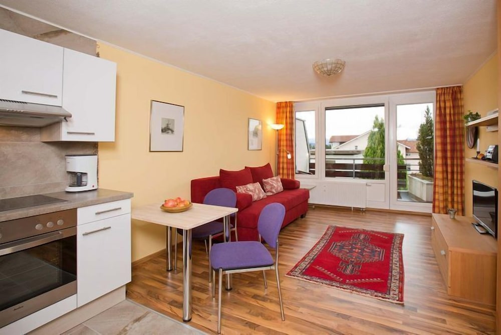 Apartment, Balcony, Mountain View