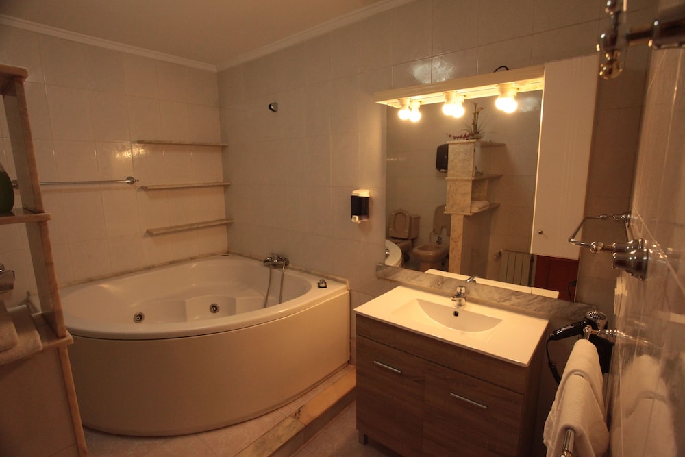 Luxury Double Room, Hot Tub - Photo 2